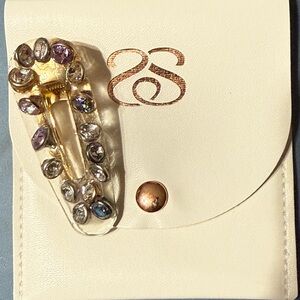 Spark*l Oval Barrette Hair Clip with Swarovski crystals